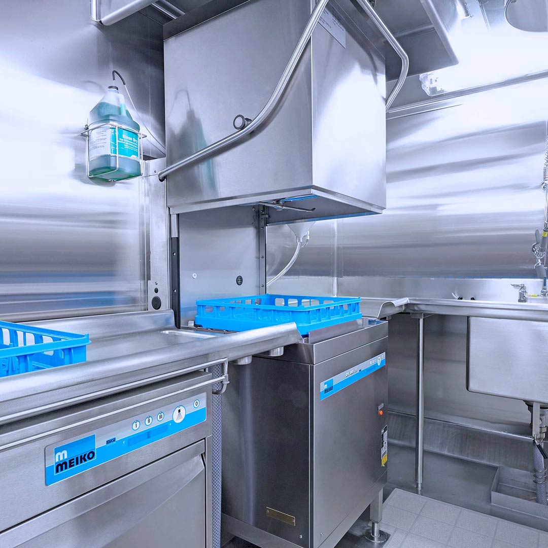easy to operate dishwasher by MEIKO