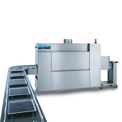 Förderband und Bandtransportspülmaschine