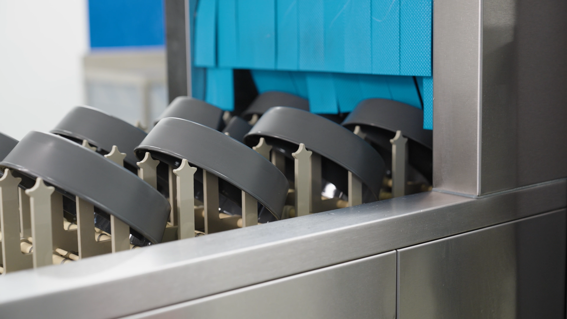 Eine M-iQ namens „Suse“: die Spülmaschine, die Events den Müll abgewöhnt