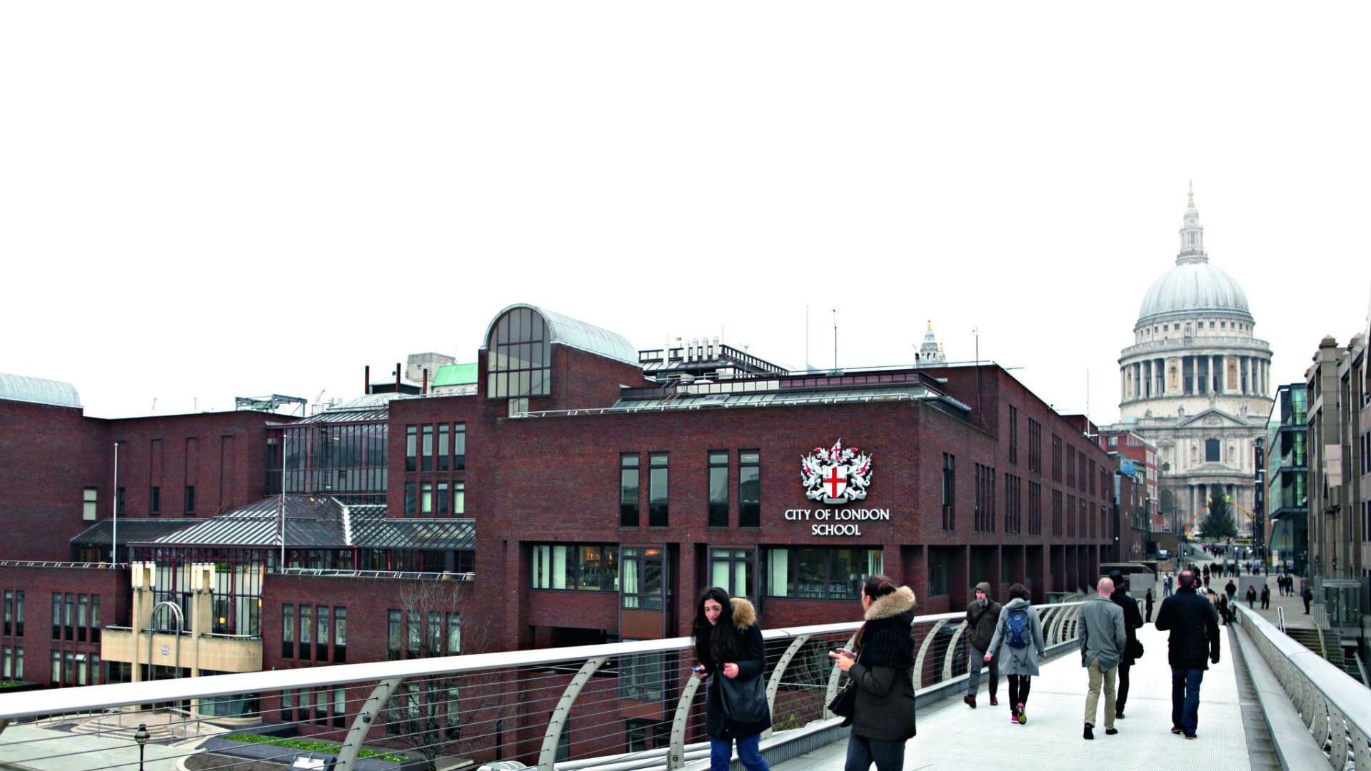 Outside view City of London School