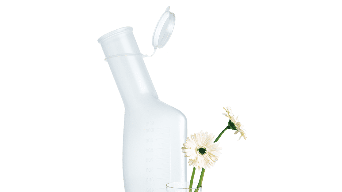 Urine bottle flowers in the glass Urine bottle flower