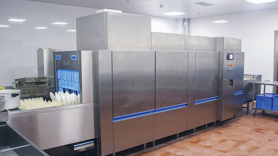 Flight type dishwasher Uni Zhejiang Flight type dishwasher University Zhejiang