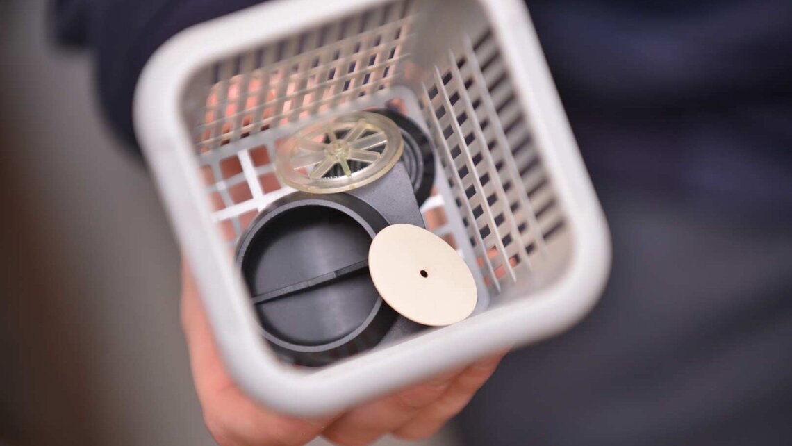 Teile einer Atemschutzmaske