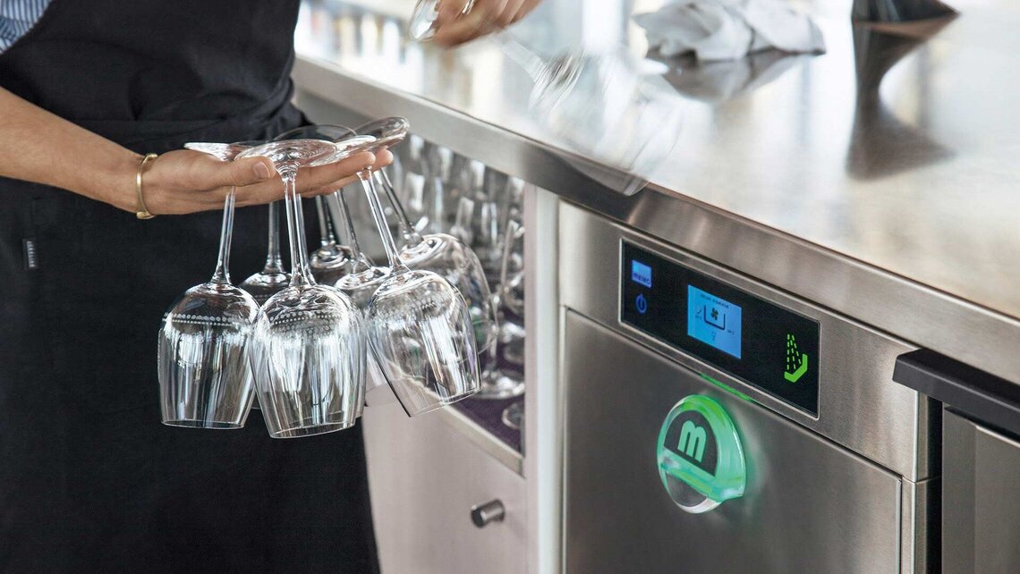 Vaatwasmachine M-iClean U voor glanzende en geurvrije glazen