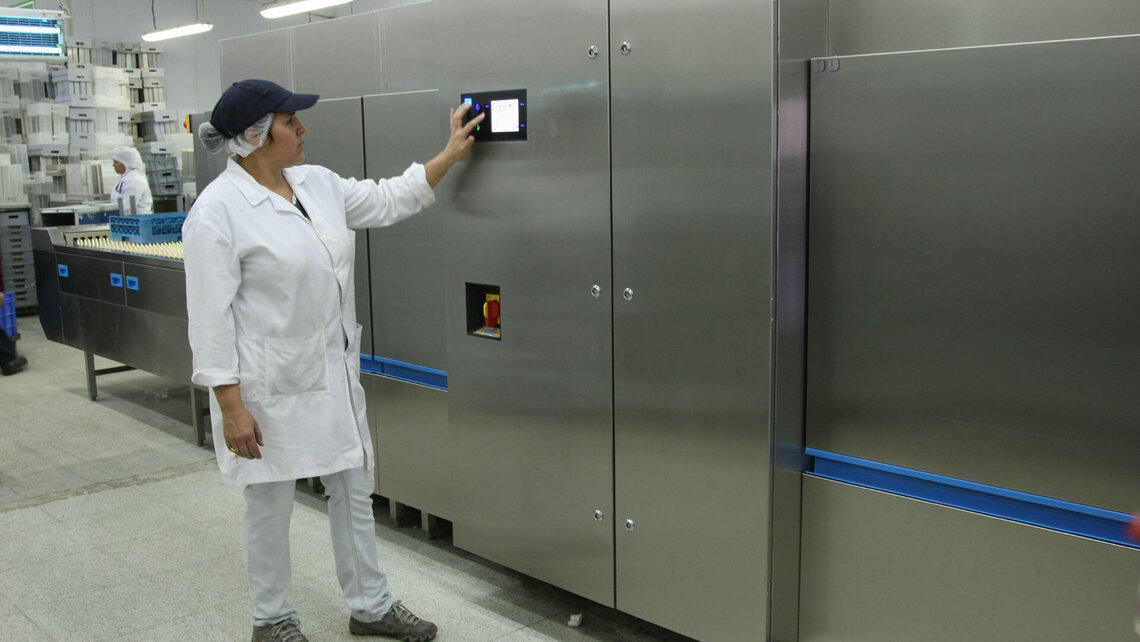 M-iQ dishwashing technology for onboard catering