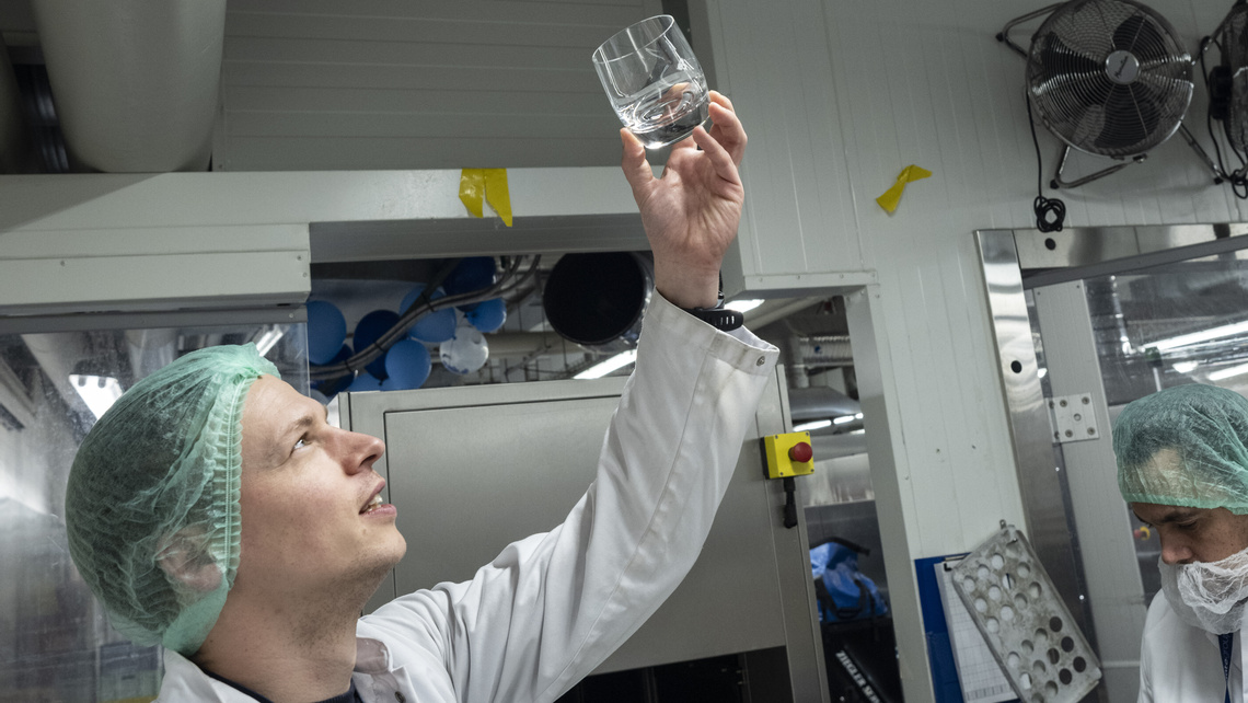 Inbetriebnahme und Übergabe an das Team Gate Gourmet durch den Meiko-Service  (Bildrechte Anders Hviid)