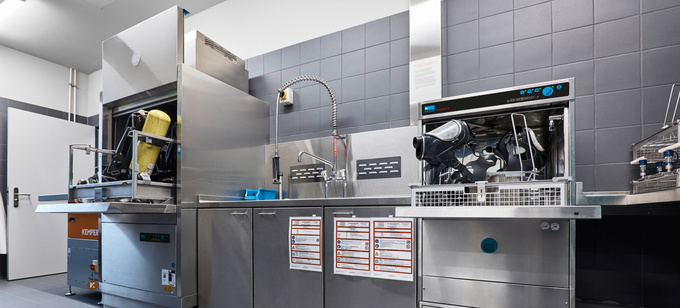 Reliable cleaning process with TopClean appliances Reliable cleaning process for respiratory protective equipment with TopClean appliances