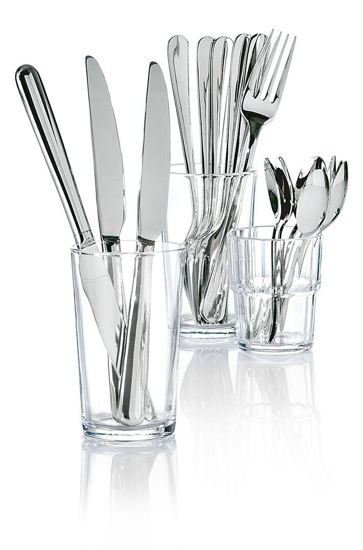 couverts Couverts dans le verre