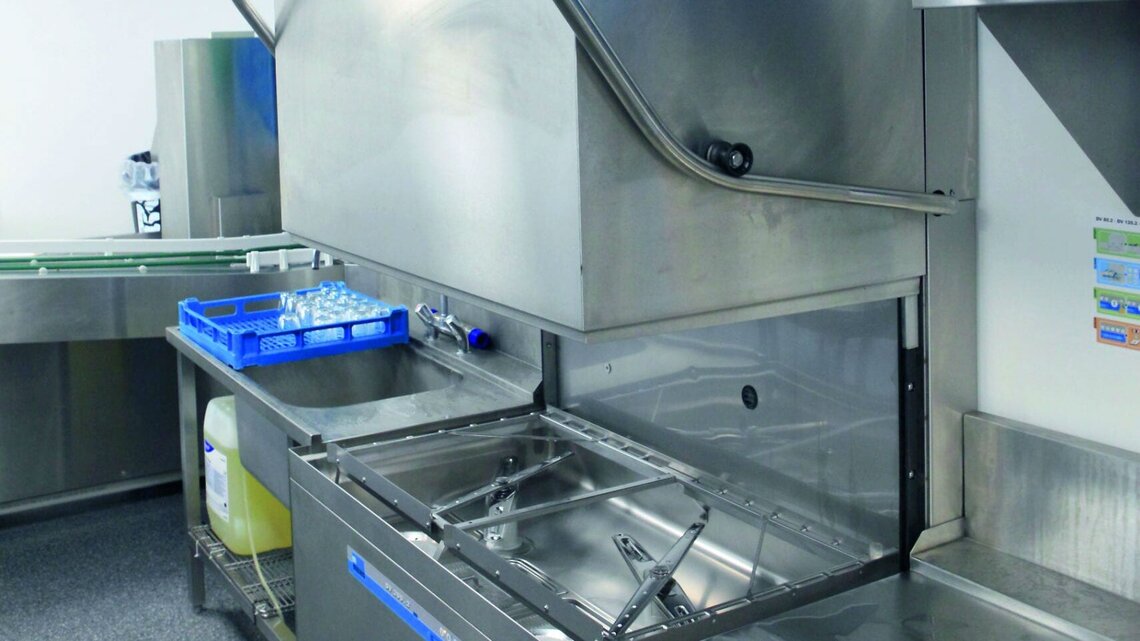 Spülküche Kantine Lycee Francais