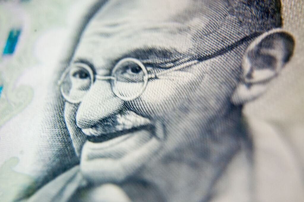 Mahatma Gandhi Mahatma Gandhi