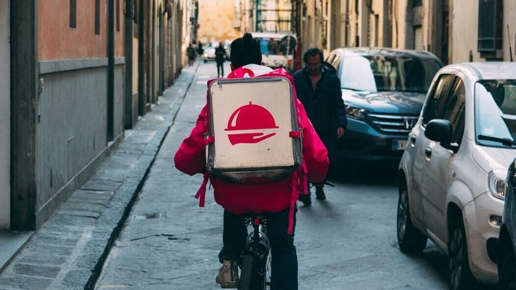 food-delivery food-delivery