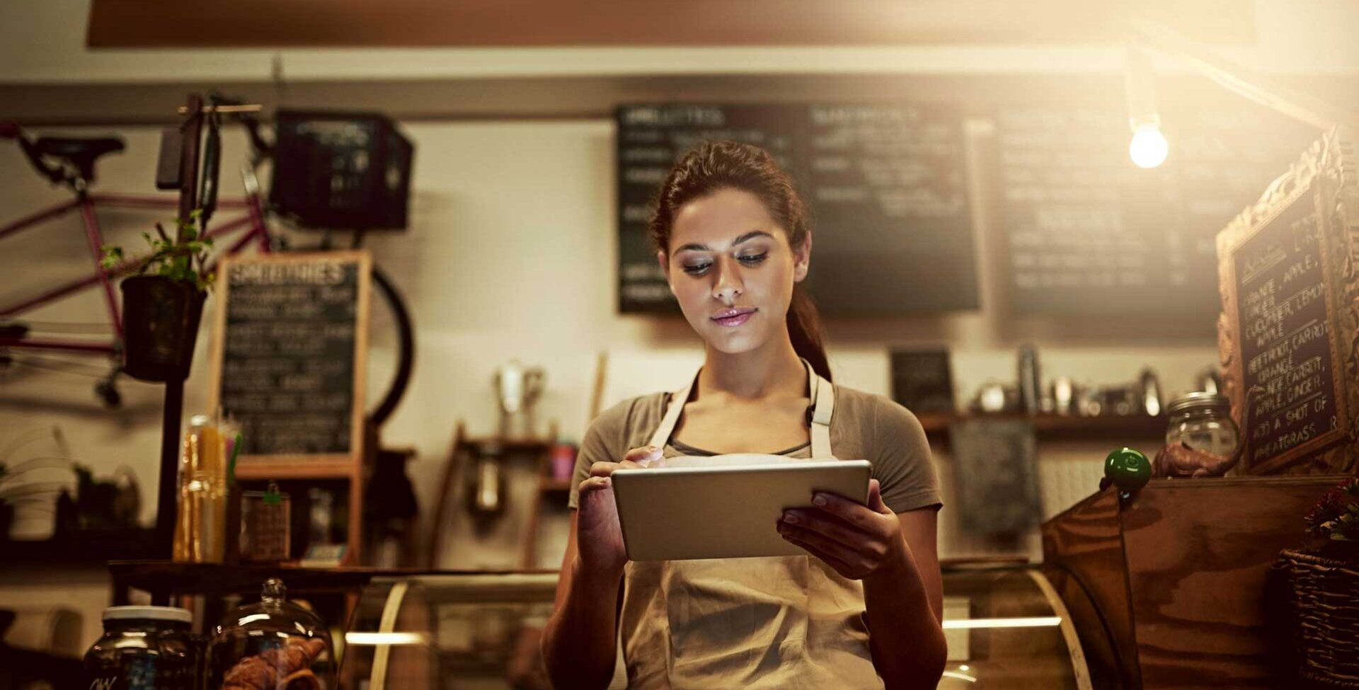 Le propriétaire d'un café optimise son concept gastronomique sur iPad