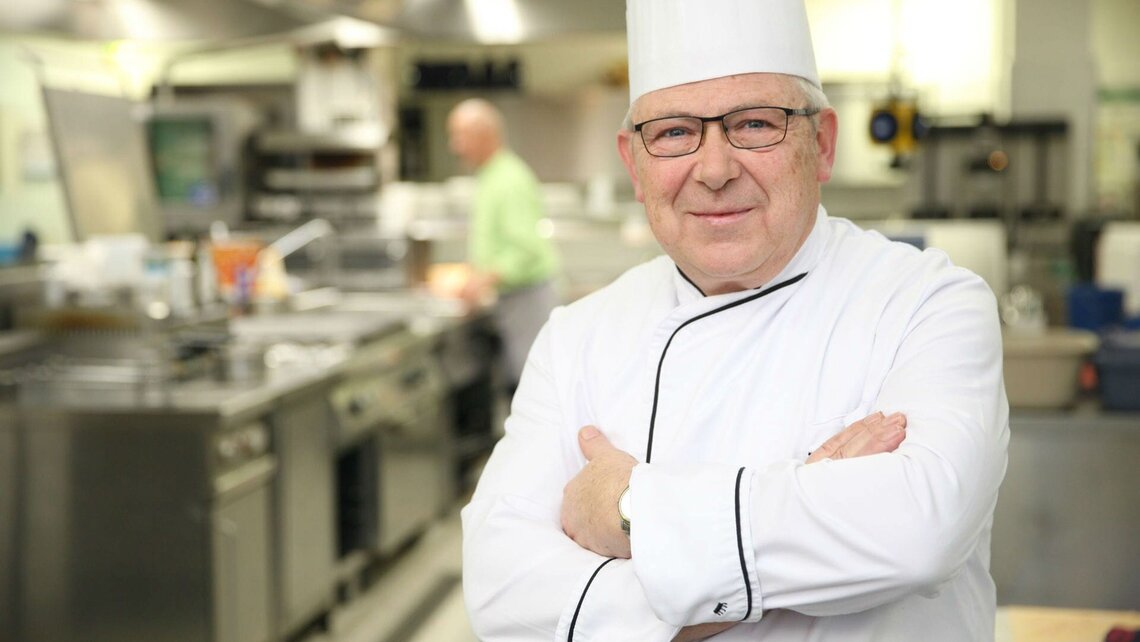 Uwe Beyer je šef kuhinje Küchenleiter im Haus Hainstein