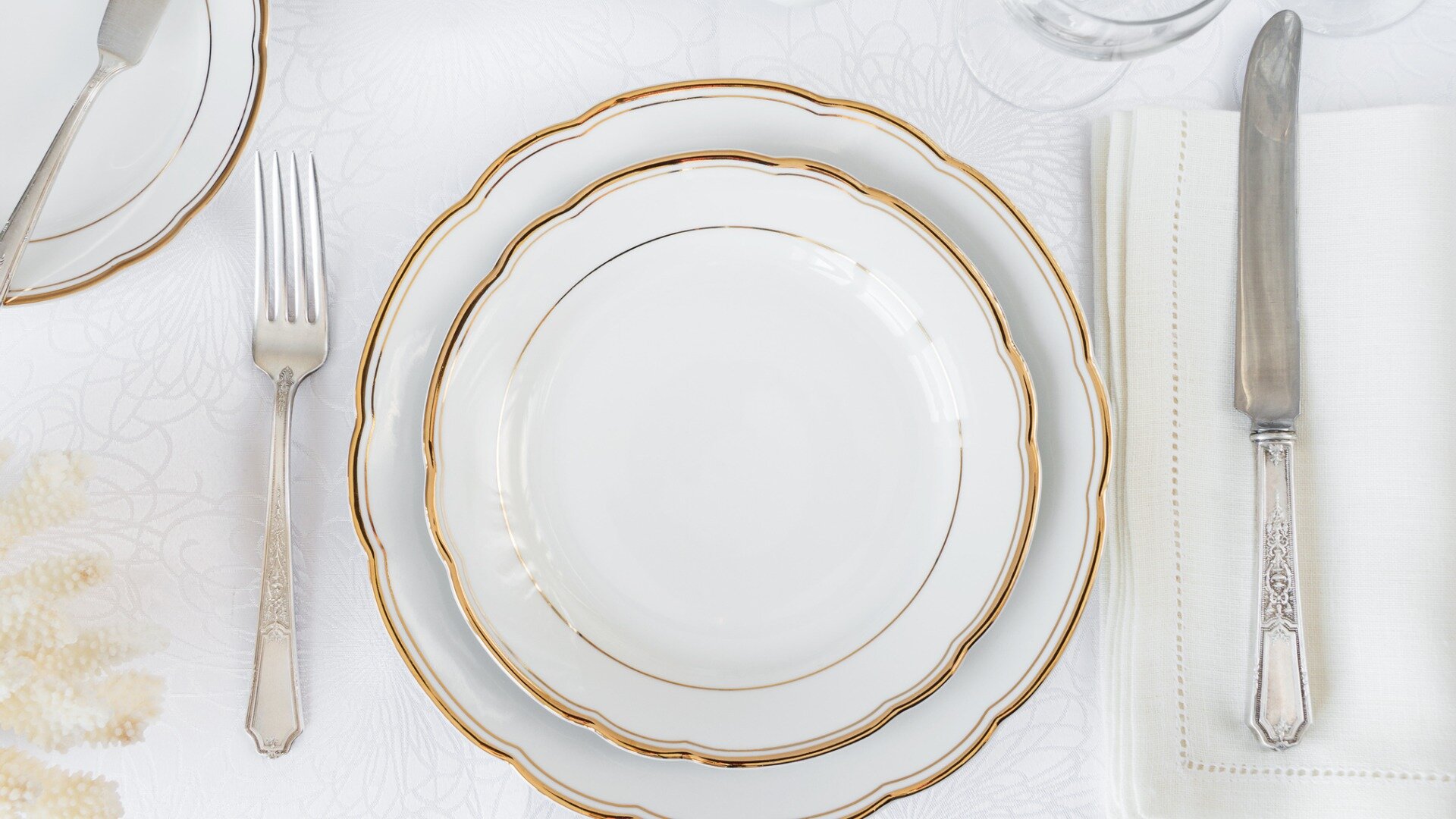 Eleganckie i solidne naczynia do lokali gastronomicznych