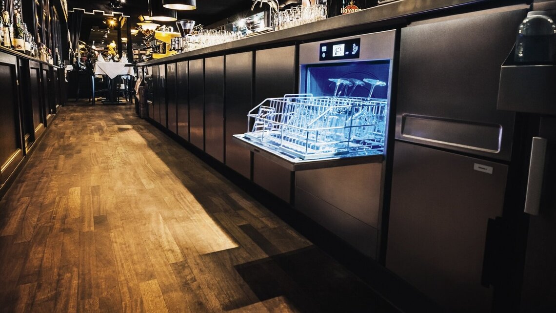 Undercounter Dishwasher (M-iClean U)